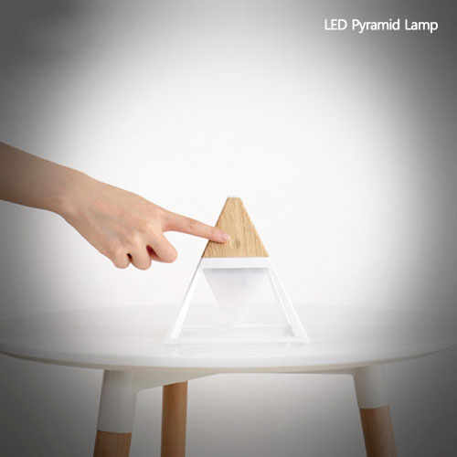 LED피라미드 터치 램프 3W(화이트 우드) 충전식 밝기/색상조절 무드등 인테리어조명